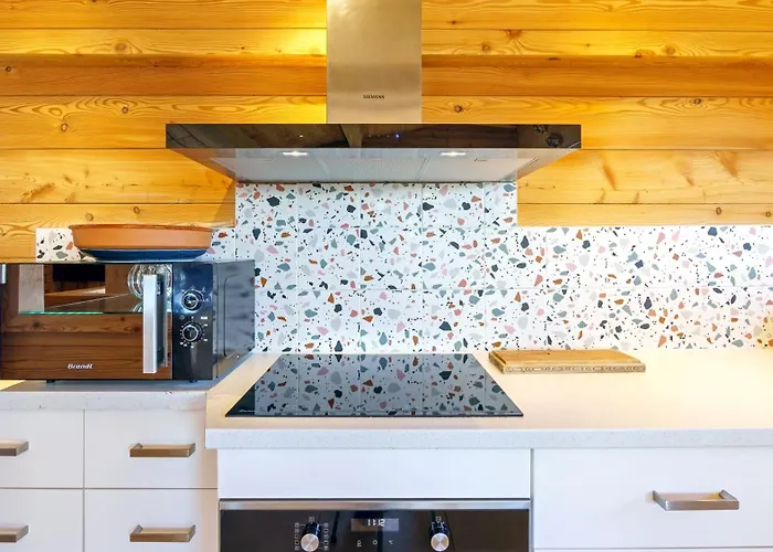 Flocon - Pra-loup - Familial & Nature *