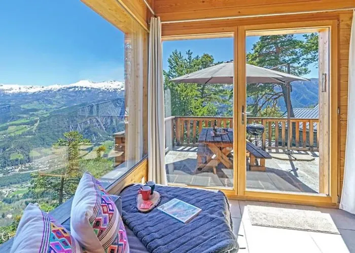 Flocon - Pra-loup - Familial & Nature Uvernet-Fours